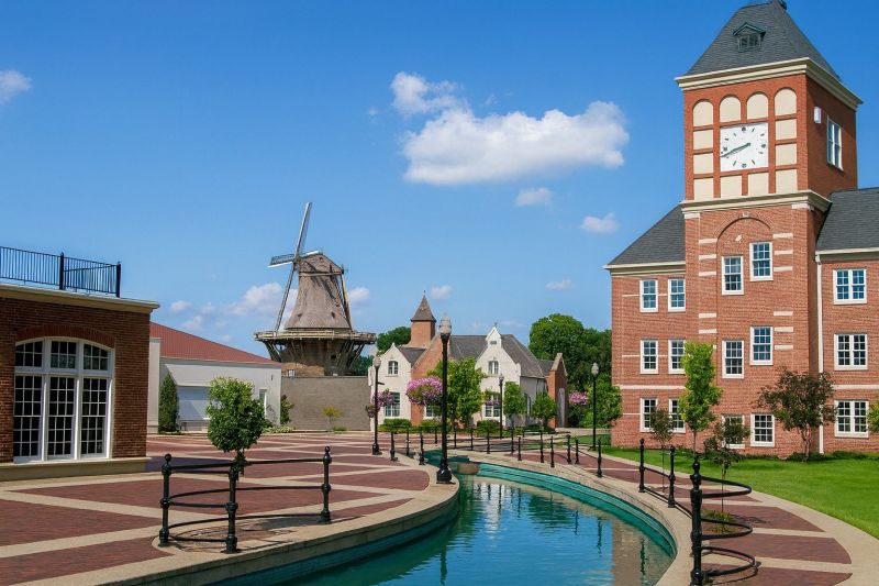 Best Foundation Repair pros in Pella, IA